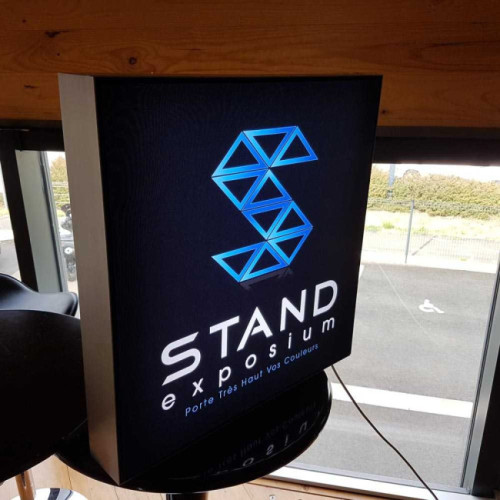 Caisson lumineux mural- 1