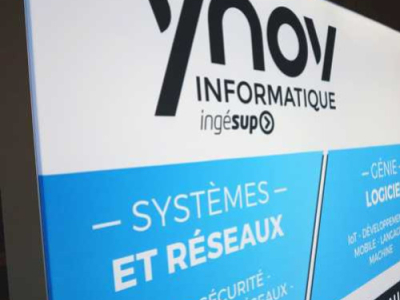 Professionnels : Innovez avec le stand lumineux rétroéclairé ! 